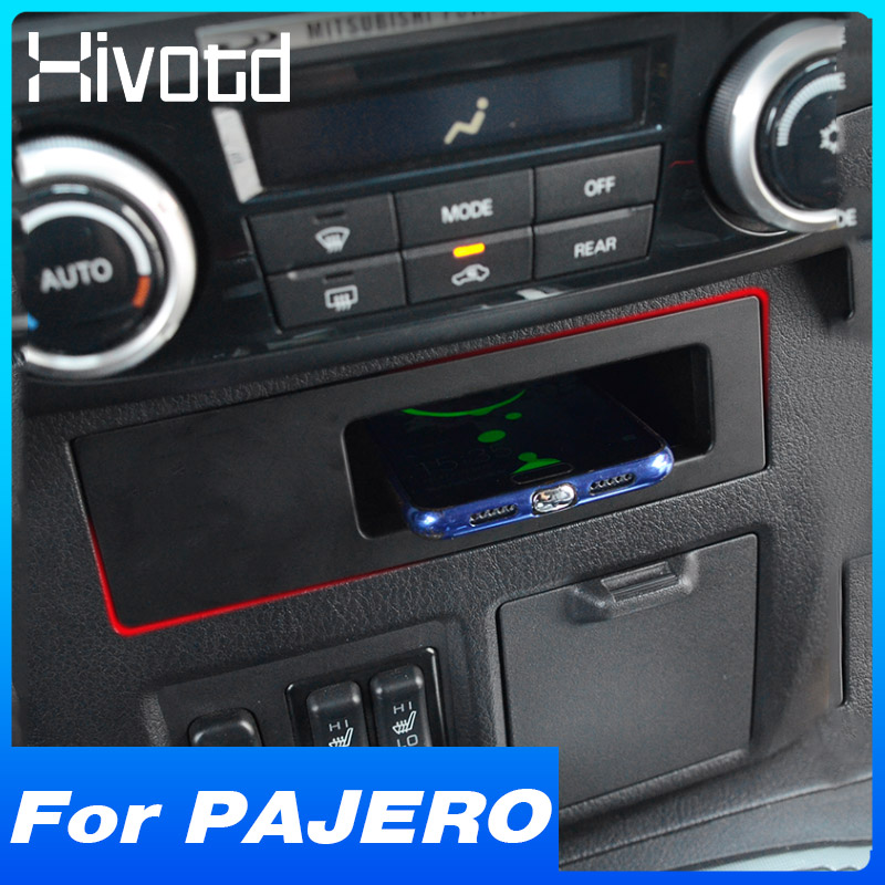 Wireless Charger Fast Phone Charging Case Board Interior Accessories Car Modification For Mitsubishi Pajero 2017 2018-2022